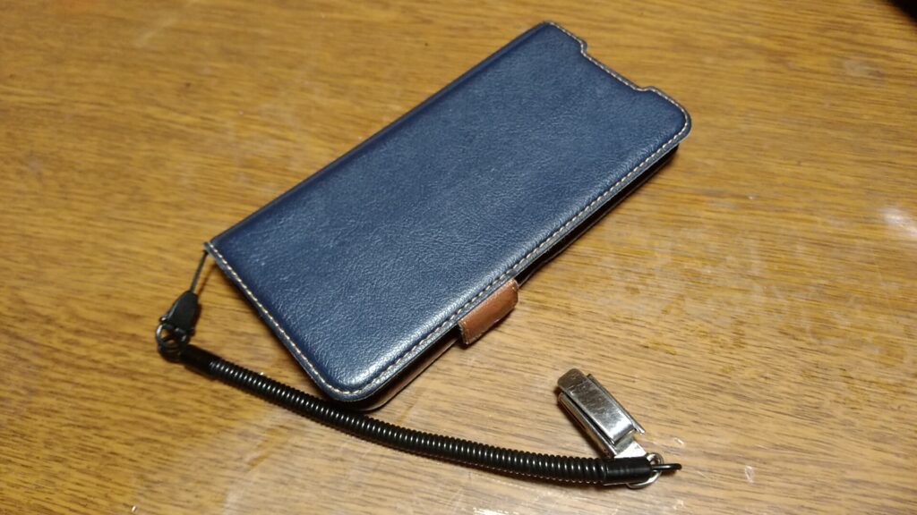 カバーに入ったarrows We2