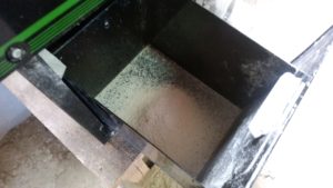 研磨後の糠箱の中の糠