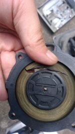 破れたダイヤフラム